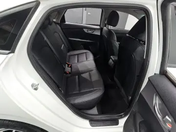 2021 Kia K3 с пробегом 102 538 км