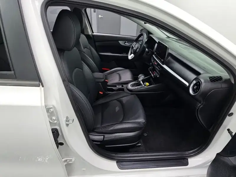 2021 Kia K3 с пробегом 102 538 км