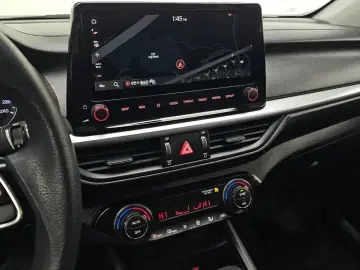 2021 Kia K3 с пробегом 102 538 км