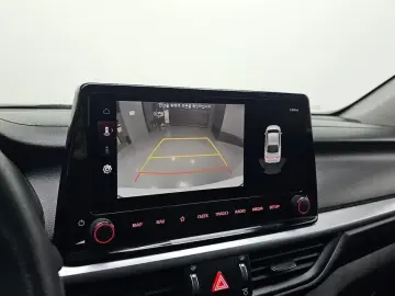 2021 Kia K3 с пробегом 102 538 км