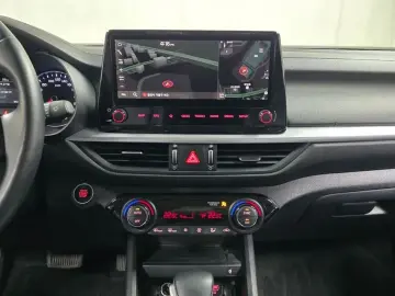 2022 Kia K3 с пробегом 96 771 км