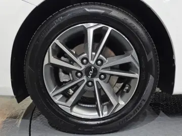 2021 Kia K3 с пробегом 89 807 км