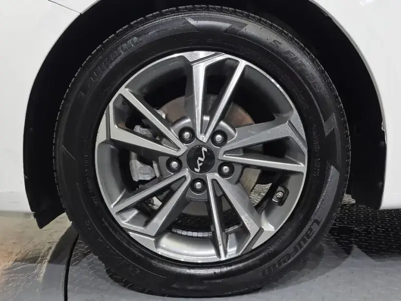 2021 Kia K3 с пробегом 89 807 км