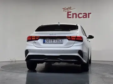 2021 Kia K3 с пробегом 67 202 км