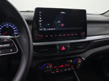 2021 Kia K3 с пробегом 89 807 км