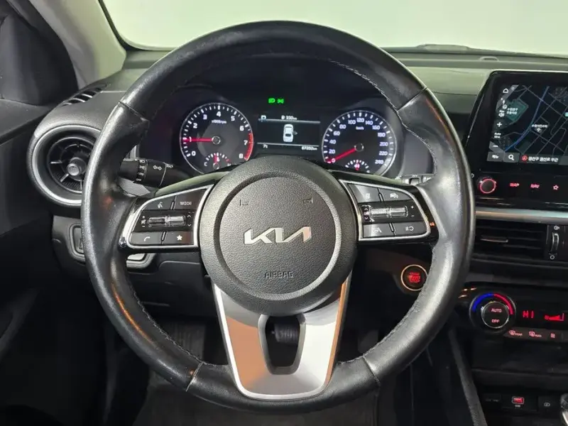 2021 Kia K3 с пробегом 67 202 км