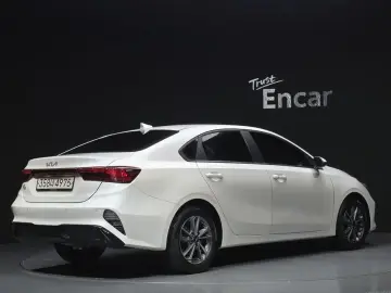 2022 Kia K3 с пробегом 118 096 км