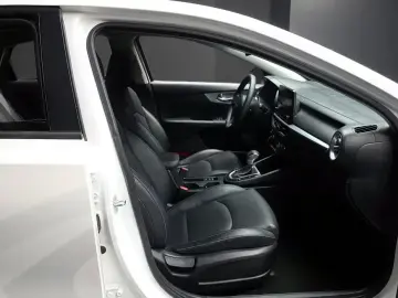2022 Kia K3 с пробегом 118 096 км
