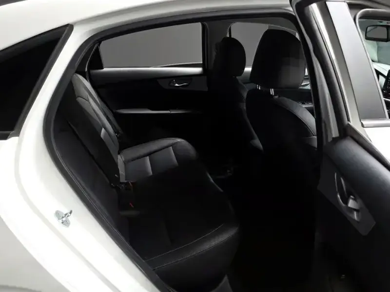 2022 Kia K3 с пробегом 118 096 км