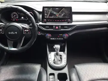 2021 Kia K3 с пробегом 104 243 км