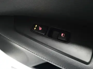 2021 Kia K3 с пробегом 104 243 км