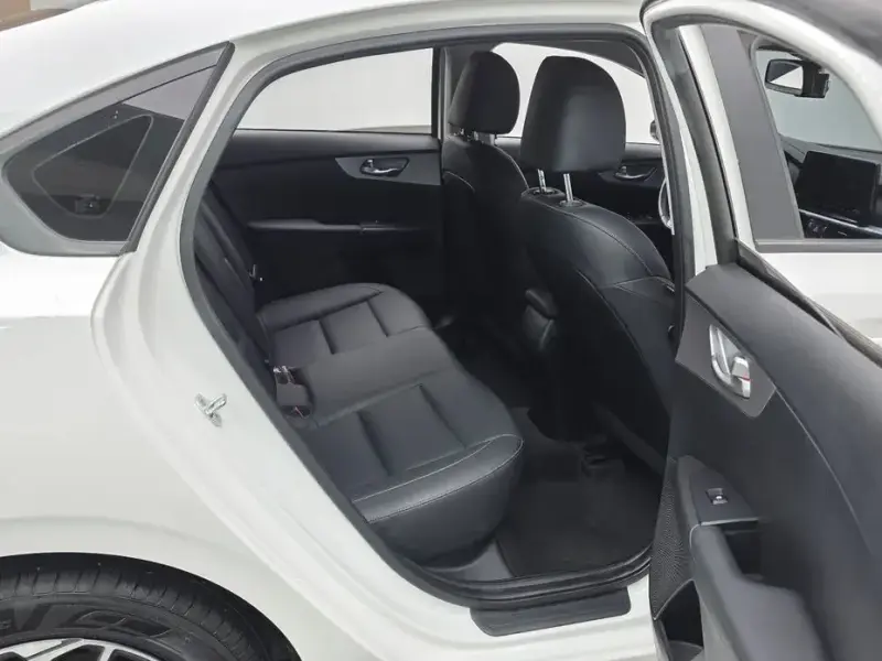 2021 Kia K3 с пробегом 88 207 км