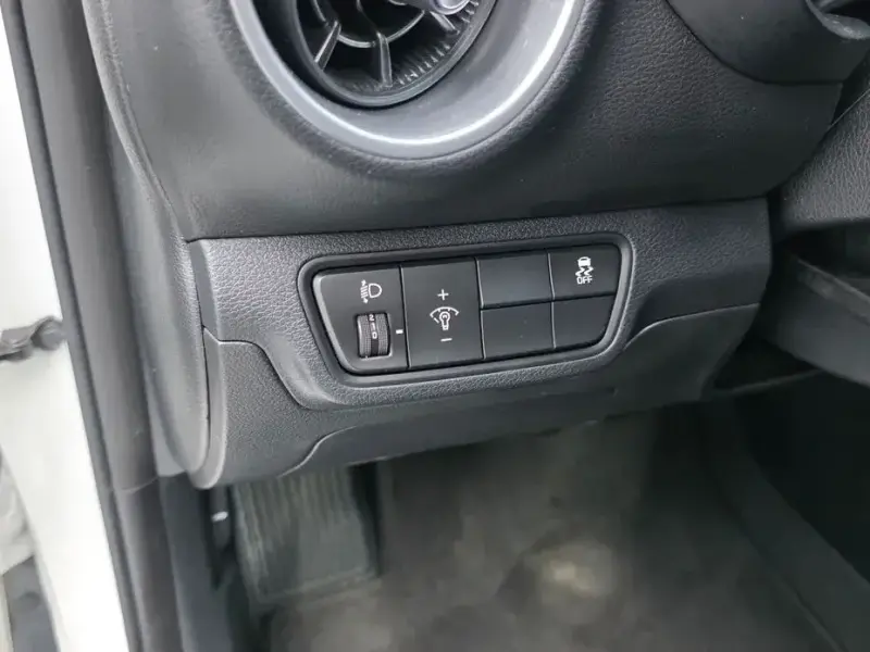 2021 Kia K3 с пробегом 88 207 км