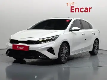 2022 Kia K3 с пробегом 90 684 км