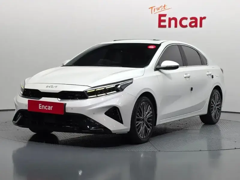 2022 Kia K3 с пробегом 90 684 км