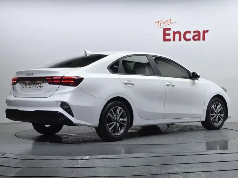 2022 Kia K3 с пробегом 113 866 км