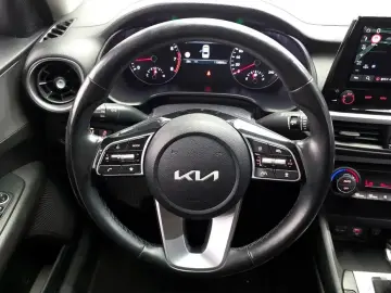 2022 Kia K3 с пробегом 113 866 км