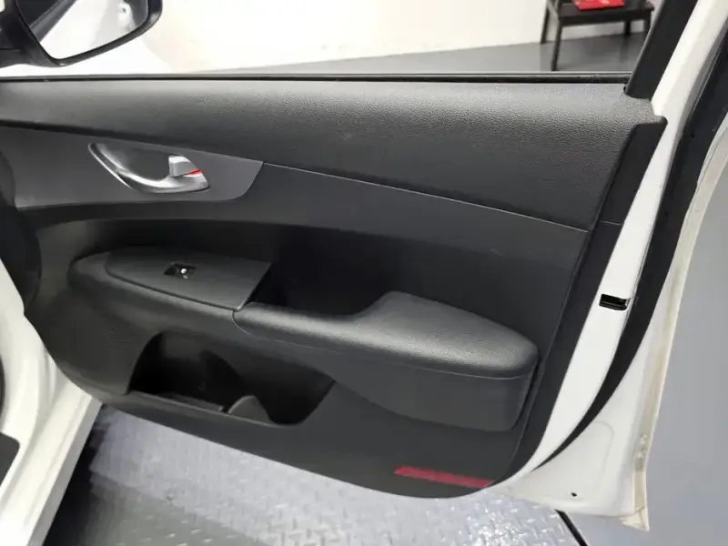 2022 Kia K3 с пробегом 113 866 км