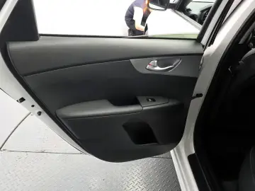2022 Kia K3 с пробегом 113 866 км