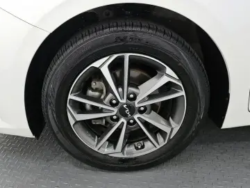 2022 Kia K3 с пробегом 69 861 км