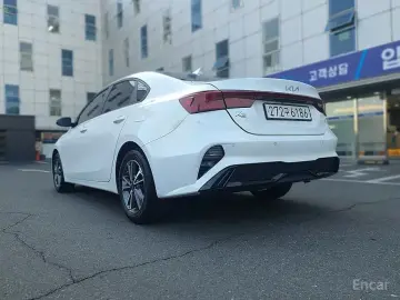 2022 Kia K3 с пробегом 100 113 км