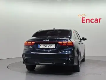 2021 Kia K3 с пробегом 47 346 км