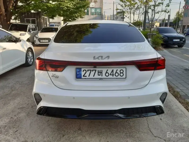 2022 Kia K3 с пробегом 48 000 км