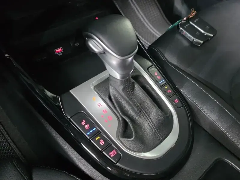 2021 Kia K3 с пробегом 47 346 км