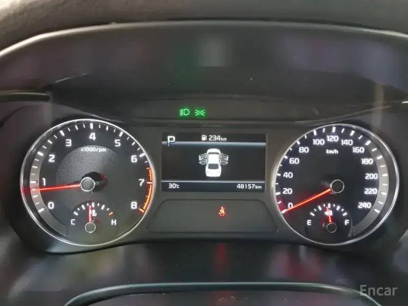 2022 Kia K3 с пробегом 48 000 км