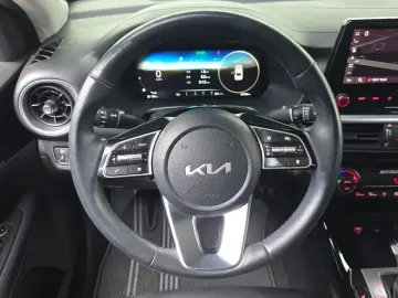 2021 Kia K3 с пробегом 47 346 км