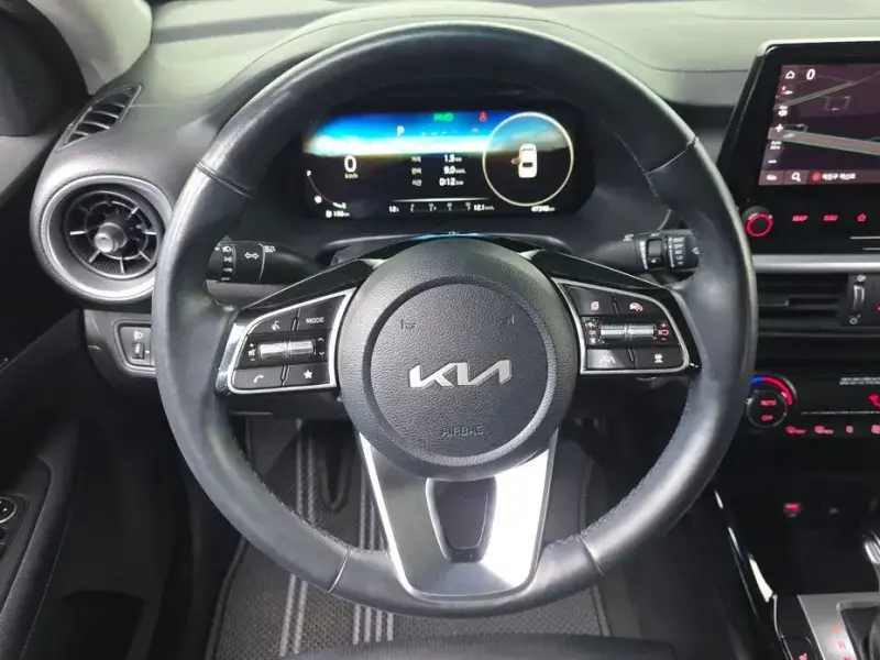 2021 Kia K3 с пробегом 47 346 км