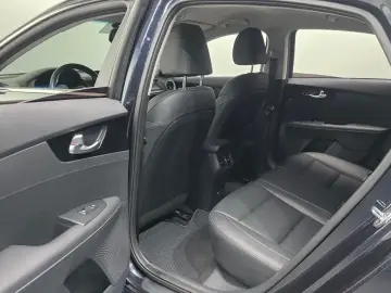 2021 Kia K3 с пробегом 47 346 км