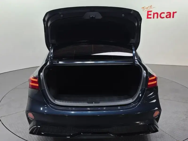 2021 Kia K3 с пробегом 47 346 км