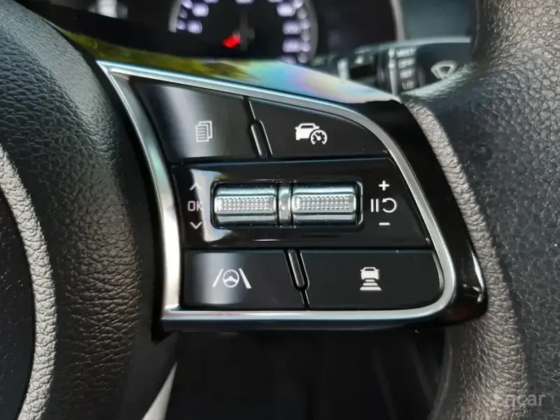 2022 Kia K3 с пробегом 48 000 км