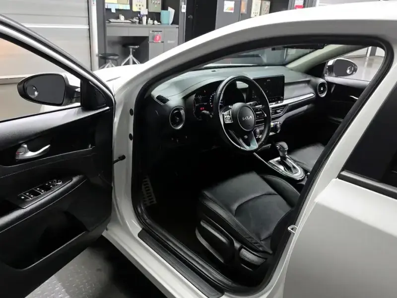 2022 Kia K3 с пробегом 55 823 км
