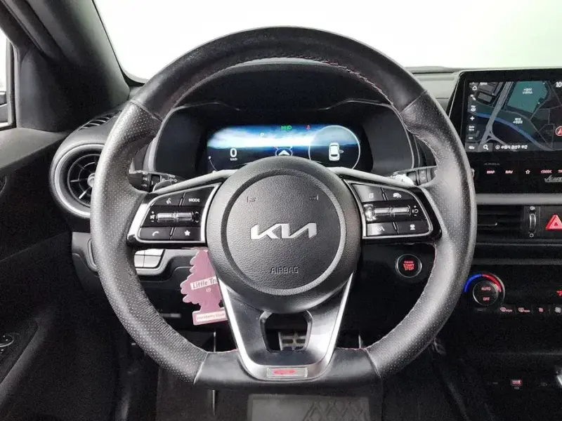 2022 Kia K3 с пробегом 100 796 км