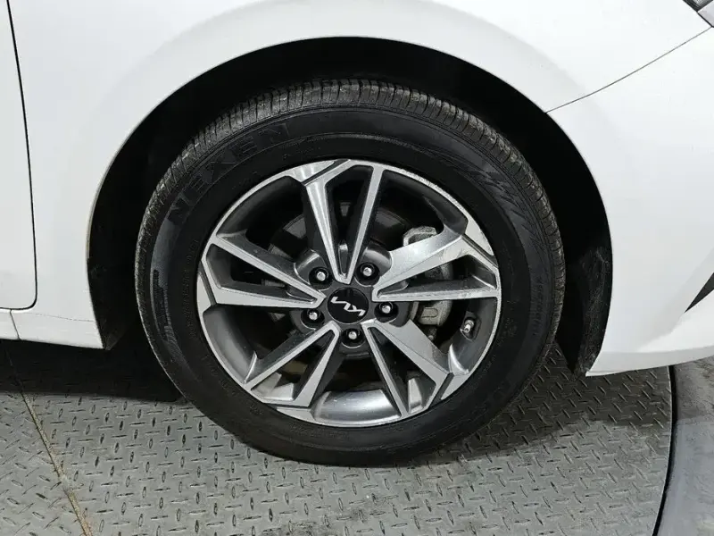 2021 Kia K3 с пробегом 126 361 км