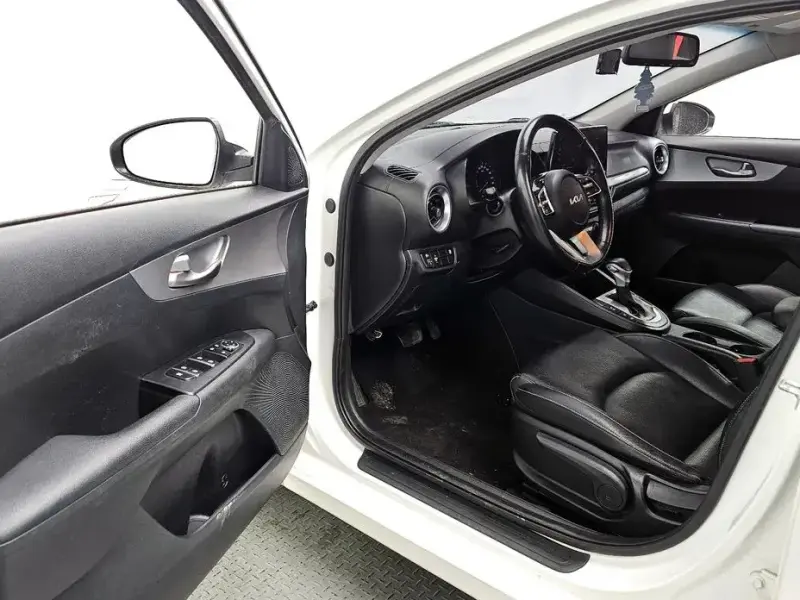 2021 Kia K3 с пробегом 126 361 км