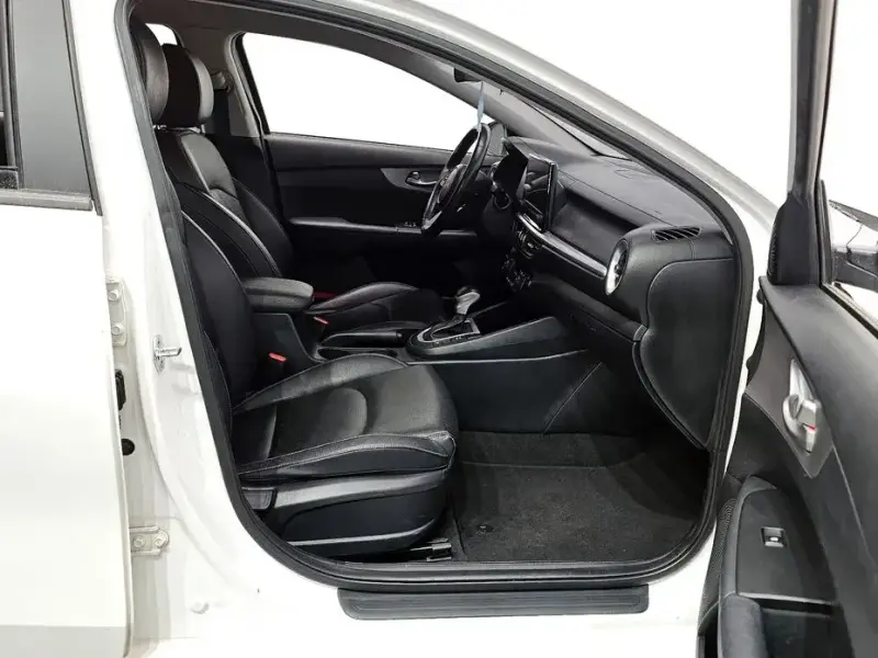 2021 Kia K3 с пробегом 126 361 км