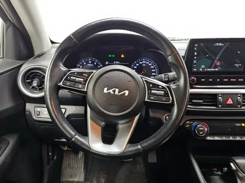 2021 Kia K3 с пробегом 126 361 км