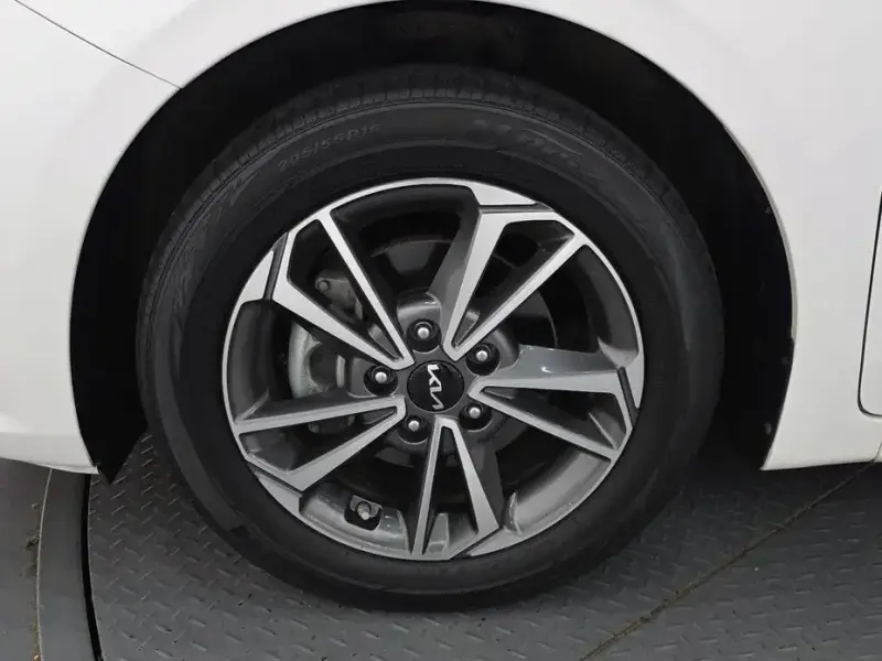 2022 Kia K3 с пробегом 59 287 км