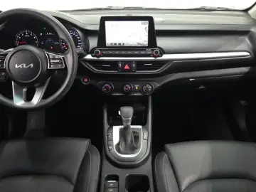 2022 Kia K3 с пробегом 59 287 км