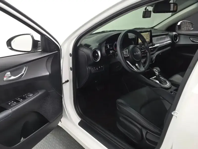 2022 Kia K3 с пробегом 59 287 км