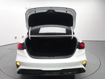 2022 Kia K3 с пробегом 59 287 км