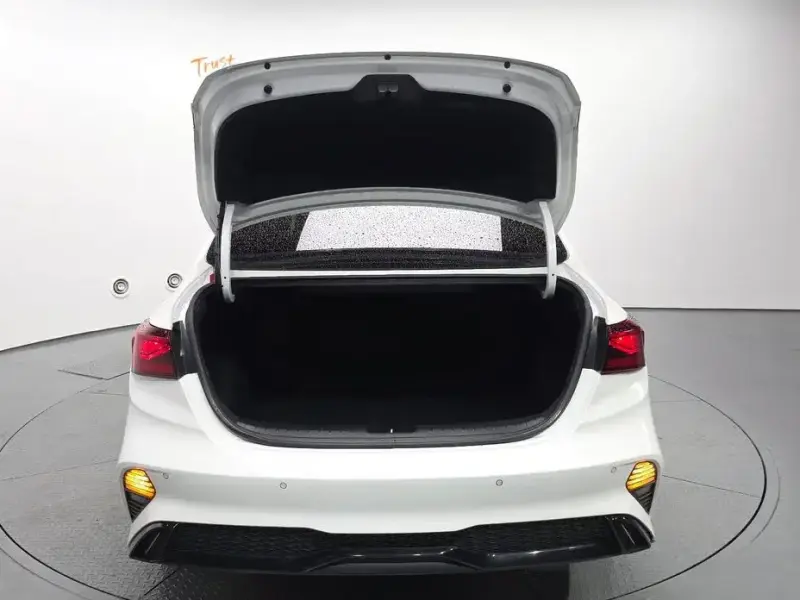 2022 Kia K3 с пробегом 59 287 км