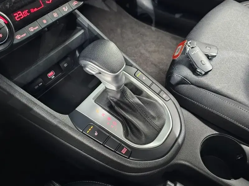 2021 Kia K3 с пробегом 131 157 км