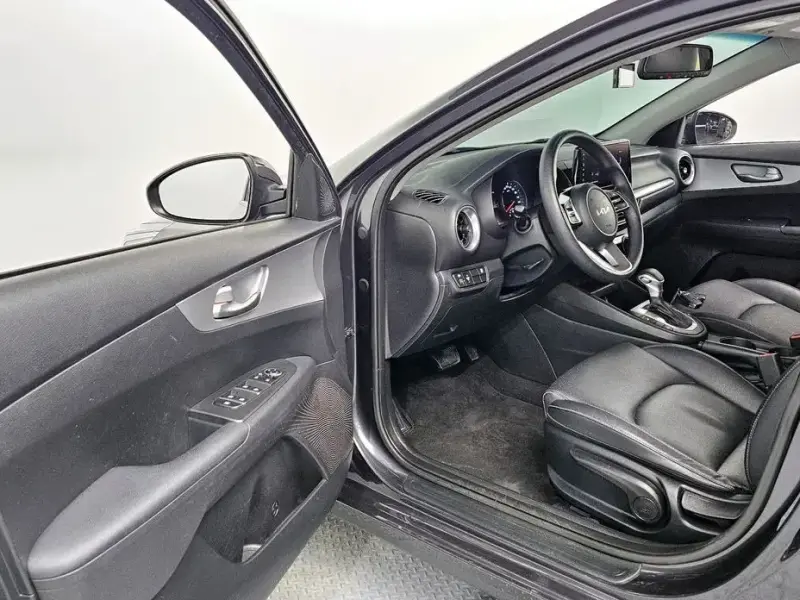 2021 Kia K3 с пробегом 131 157 км