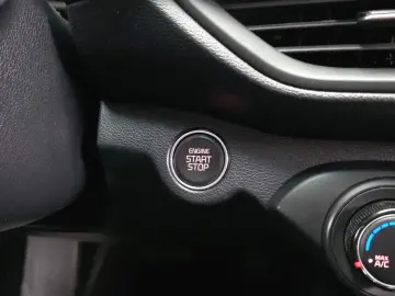 2022 Kia K3 с пробегом 59 287 км