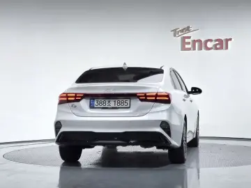 2021 Kia K3 с пробегом 62 333 км