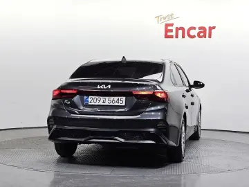 2021 Kia K3 с пробегом 124 850 км
